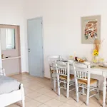 Calderimi Fira (Santorini)